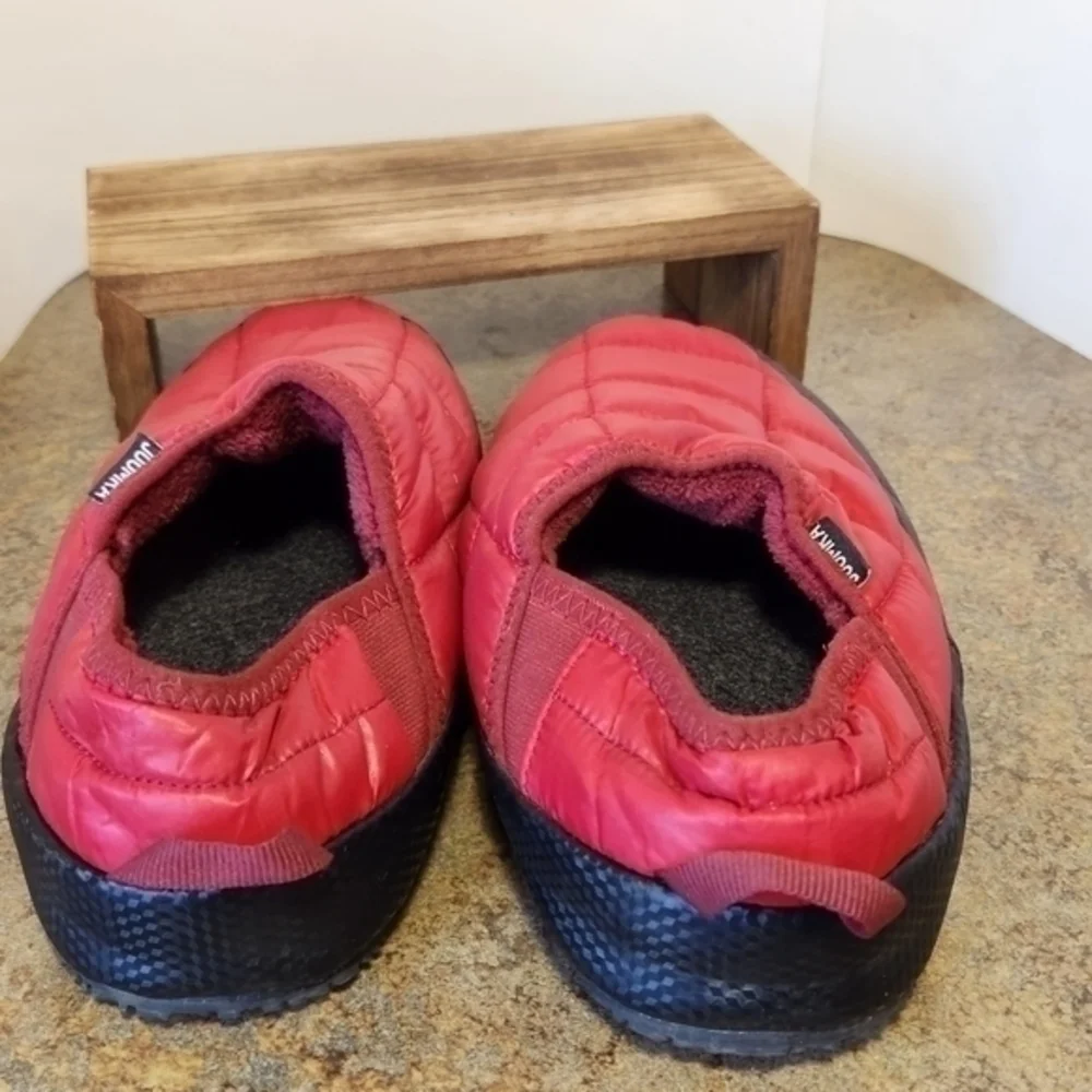 Joomra Traction Mules Slippers Fleece Lined EUC‎ Size 7 Warmth Winter Outdoors